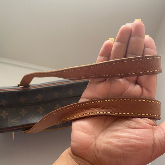 SOLD Louis Vuitton Cite GM - Picture 12 of 14